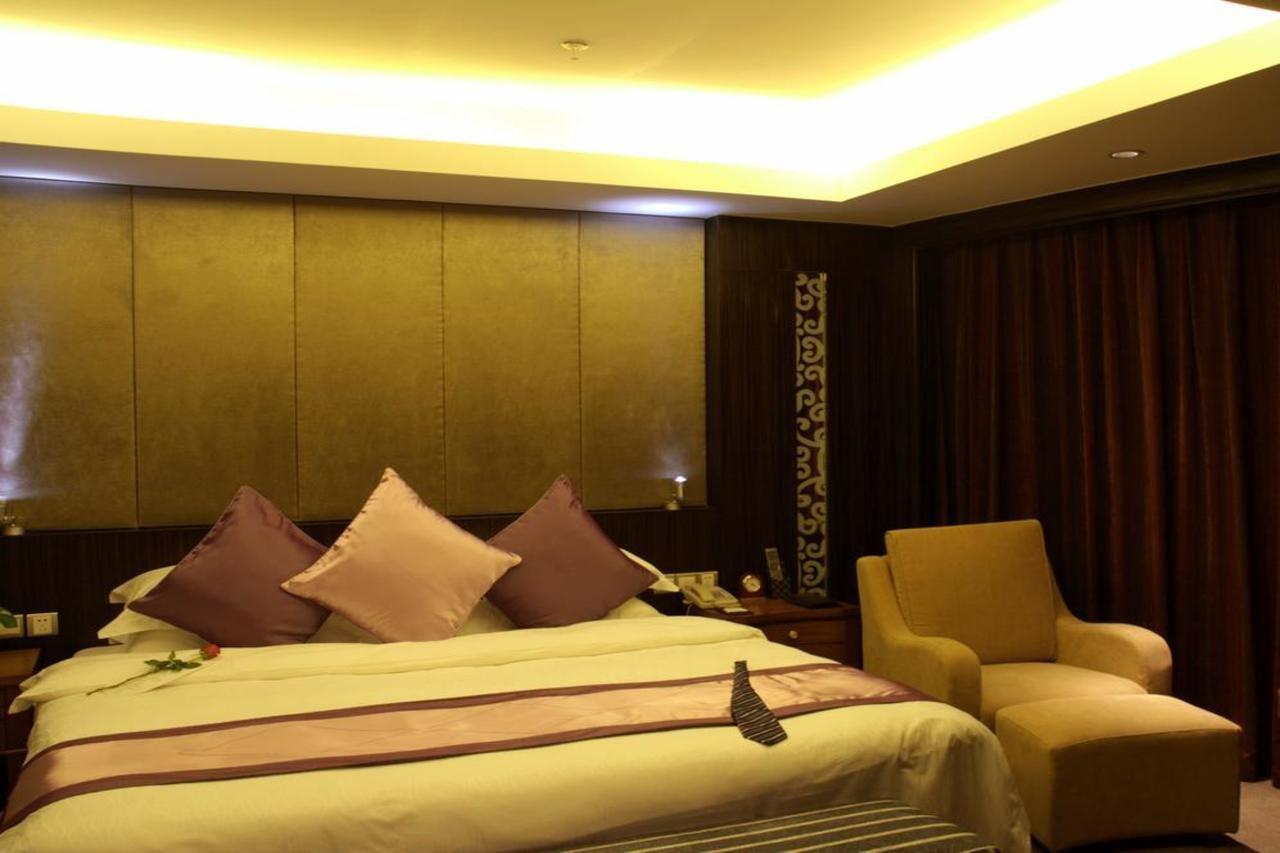 Green Land Hotel Κούνμινγκ Εξωτερικό φωτογραφία