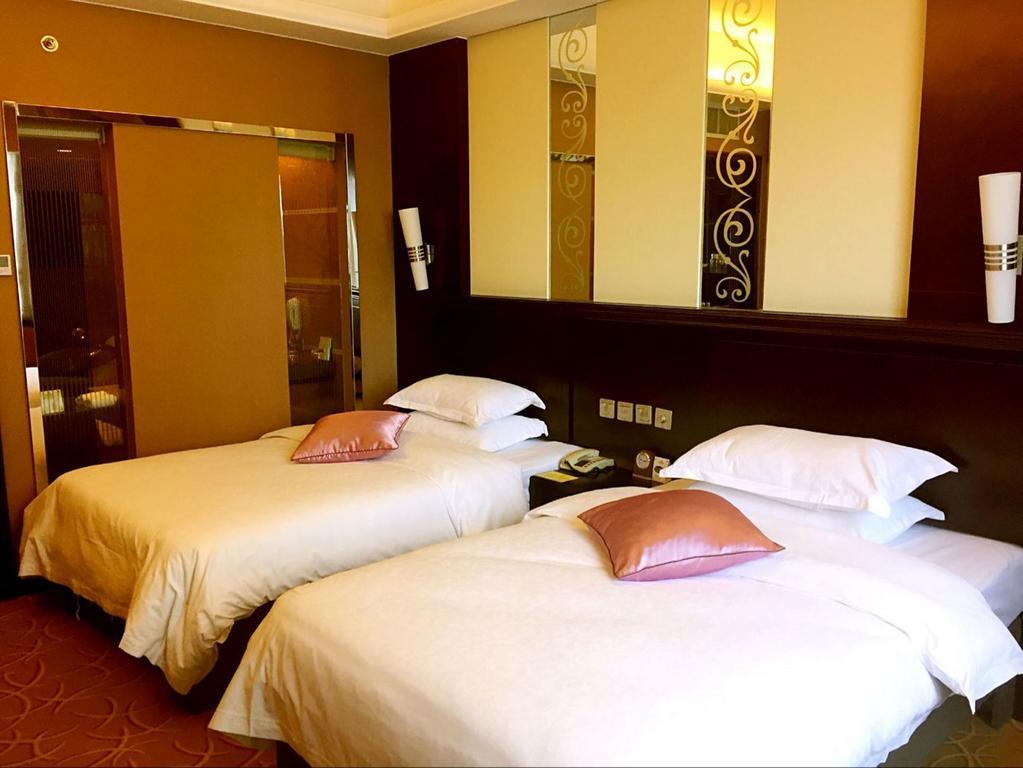 Green Land Hotel Κούνμινγκ Εξωτερικό φωτογραφία