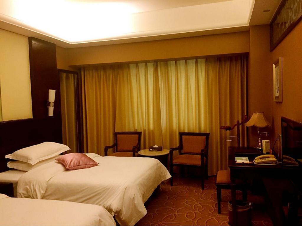 Green Land Hotel Κούνμινγκ Εξωτερικό φωτογραφία