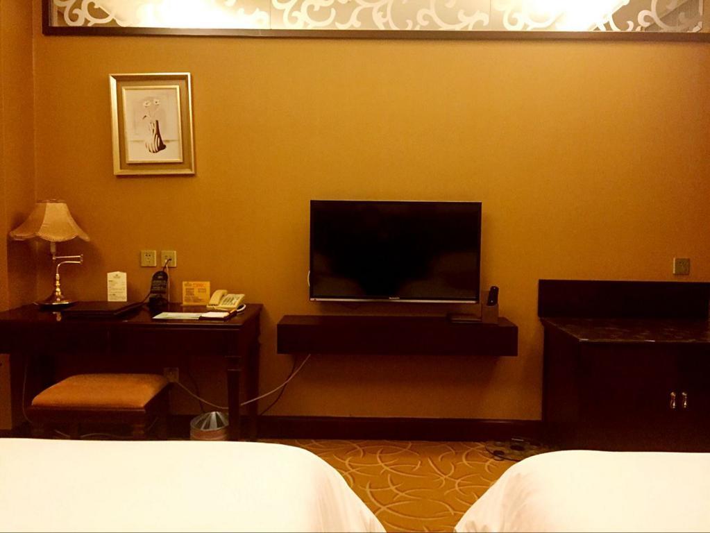 Green Land Hotel Κούνμινγκ Εξωτερικό φωτογραφία