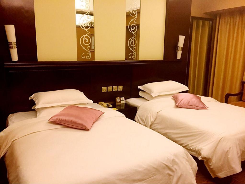 Green Land Hotel Κούνμινγκ Εξωτερικό φωτογραφία